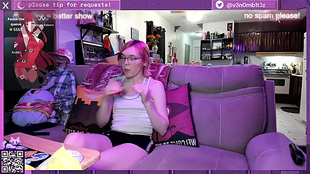 v3n0mb1t3z online show from November 5, 1:44 am