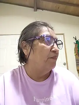 florecita69 online show from October 20, 2:36 am