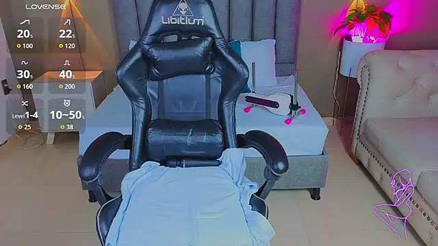 angelica dymond online show from April 1, 6:49 pm