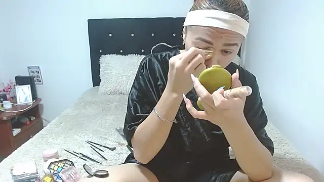 giuliana andrade online show from October 23, 1:11 am