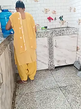 Saroj-Shah online show from March 12, 6:05 am