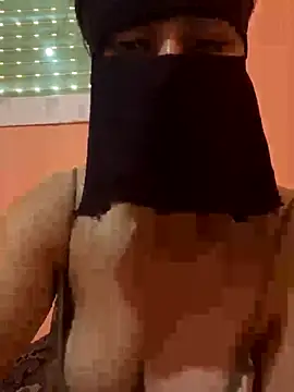 Lalou online show from November 14, 1:11 pm