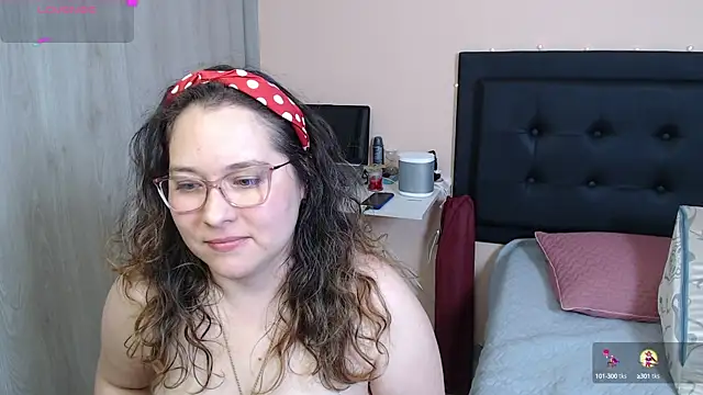 May Carlier online show from December 2, 7:10 am