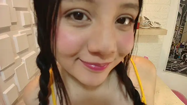 Emily Trujillo online show from September 11, 7:25 pm