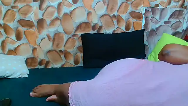 AfricanBigAssxx98 online show from September 24, 11:37 pm