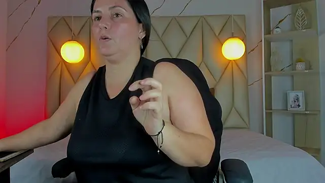 angelswets online show from November 7, 7:41 pm