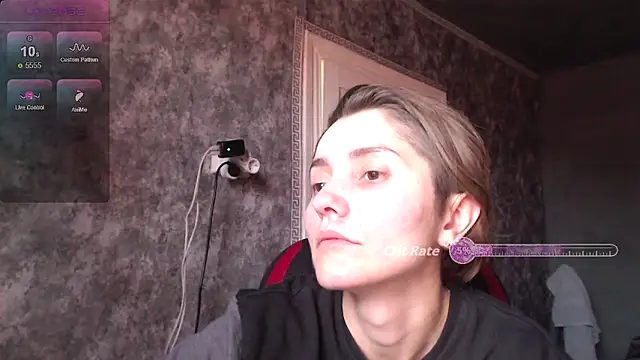 womanstrong78 online show from October 24, 6:20 am