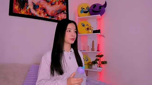 Manuelaa mejiia online show from October 10, 7:30 pm