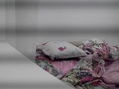 uleglasuczPL online show from October 7, 10:36 pm