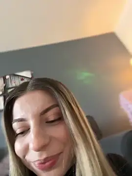 Mia Ethan online show from April 23, 12:29 pm