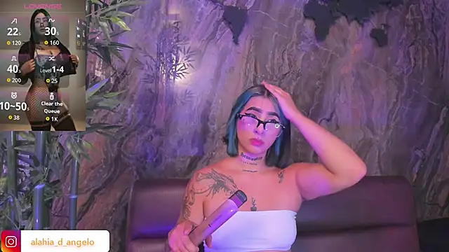 Alahia Dangelo online show from January 10, 5:50 pm