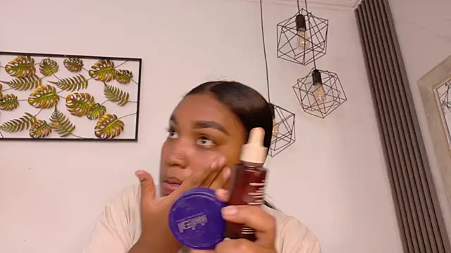 kayna gomez online show from January 6, 7:17 pm