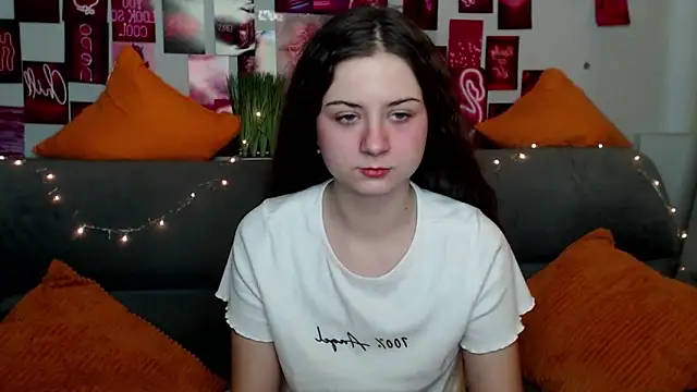 MilanaRoza online show from November 1, 6:06 am