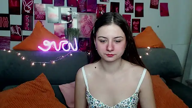 MilanaRoza online show from November 2, 6:17 am