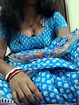 yoursweety09 online show from January 16, 8:32 am