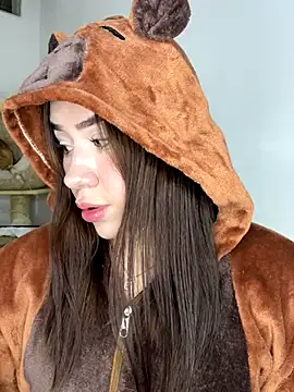 Im Valen Cute online show from November 28, 2:36 am