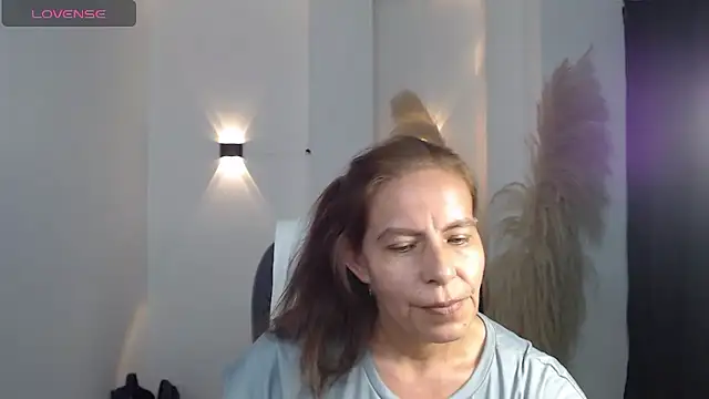 Milf karlye online show from January 14, 7:24 am