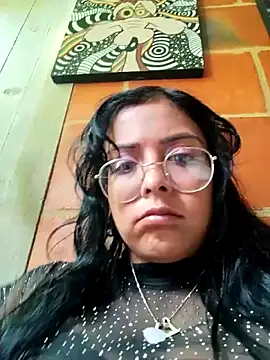Vanessagirld online show from April 4, 7:34 pm