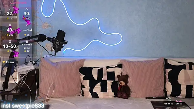 Anal Girl  online show from September 20, 5:00 pm