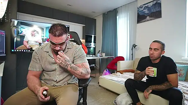 Alex xxx online show from June 27, 11:33 am