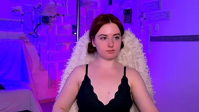 AnnTerry  online show from February 13, 11:23 am