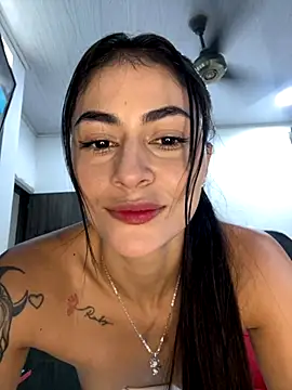 emilie xx  online show from September 29, 2:44 pm