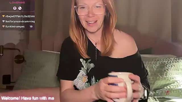 MelodyRoseUk online show from April 4, 9:57 pm