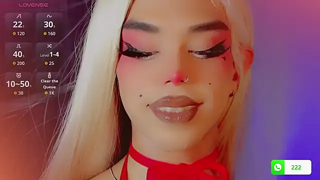 DanniLee  online show from December 18, 9:08 pm