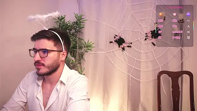 Tony Wylie online show from October 29, 10:12 pm