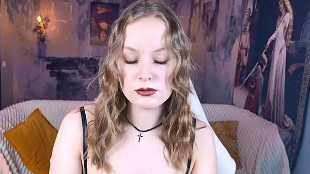 VivienLeeigh online show from February 21, 1:06 am