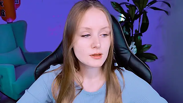 VivienLeeigh online show from September 18, 11:09 am