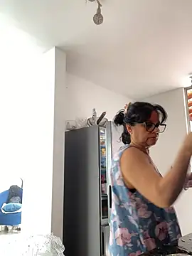 Sharongirl07 online show from January 12, 2:11 pm