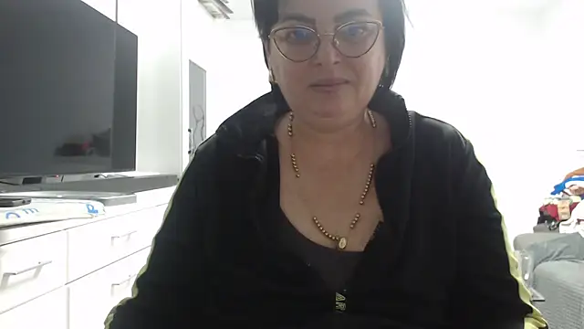 Amandamuller1982 online show from November 9, 11:22 pm