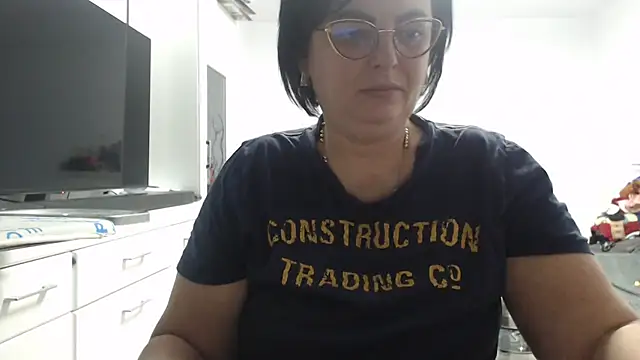 Amandamuller1982 online show from November 4, 11:21 pm