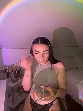 Snapshot of AdelinaAlia chatting on September 11, 7:25 pm AdelinaAlia online show from September 11, 7:25 pm