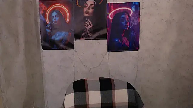 Snapshot of KarolinaRosse_ chatting on September 21, 6:45 am KarolinaRosse  online show from September 21, 6:45 am