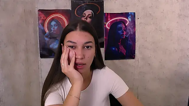 Snapshot of KarolinaRosse_ chatting on September 27, 5:14 am KarolinaRosse  online show from September 27, 5:14 am