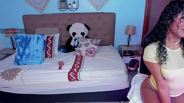 Edelaine rogers online show from March 10, 5:22 am