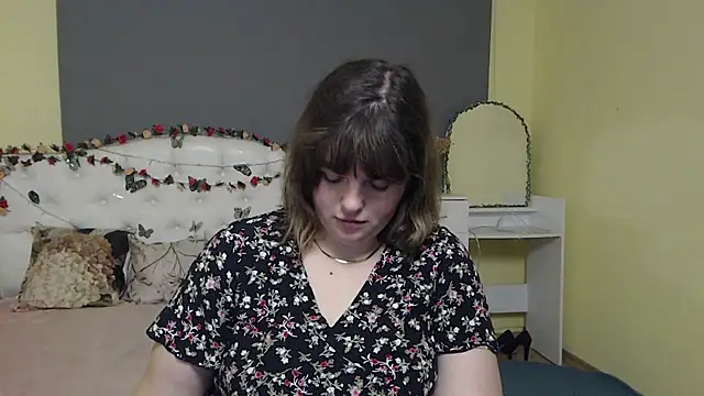 StaceyLex online show from March 19, 6:40 am