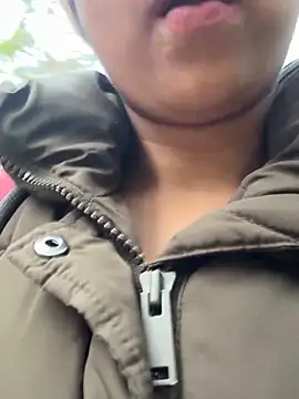 ScarletAss online show from September 25, 5:17 am