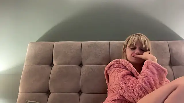 LustfulLuna  online show from November 21, 9:06 pm