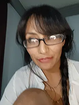 Lucy Chery online show from June 20, 3:10 am