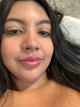 nicole fisherr online show from February 13, 7:54 am