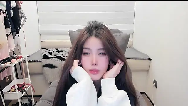 bbtt544 online show from December 19, 2:53 pm