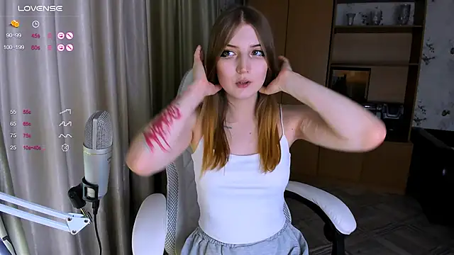 princessaalicc online show from November 29, 12:09 pm