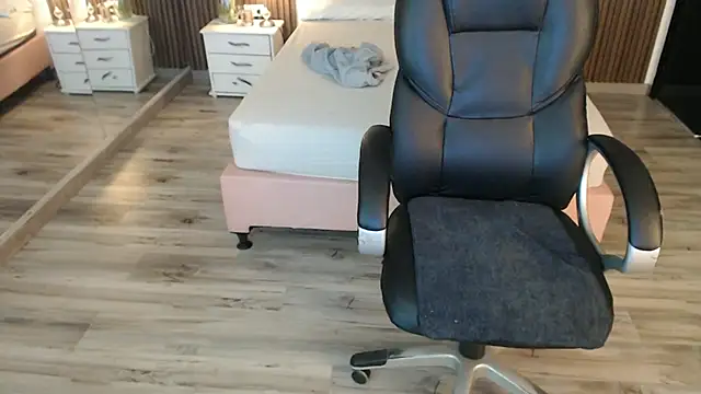 Sam mansson66 online show from October 24, 12:56 pm