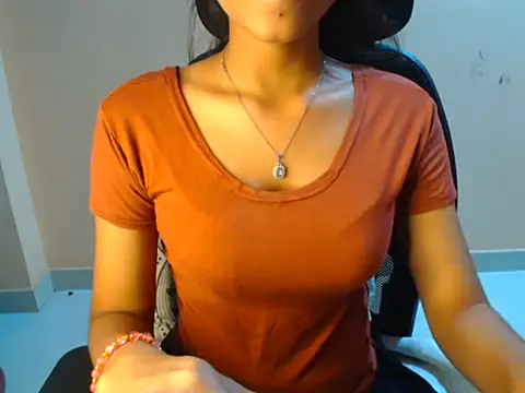 Chandani-Love online show from April 13, 2:29 pm