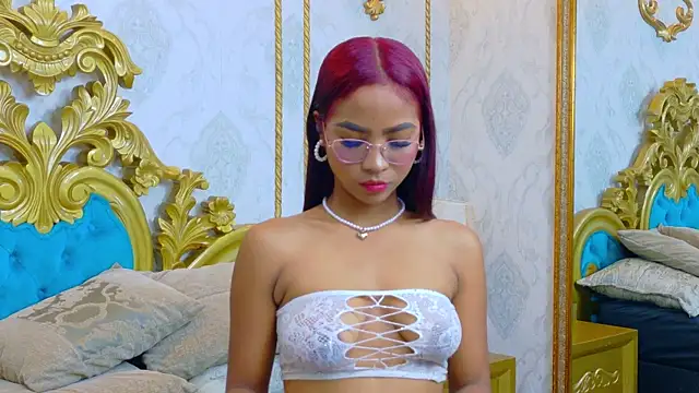 LucyLeah online show from October 27, 2:12 pm