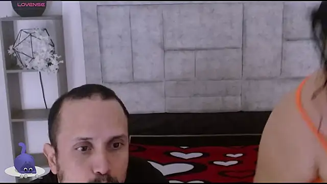 Candy and Jh0n online show from February 5, 1:14 pm