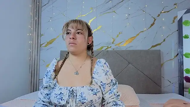 Merida Blossom  online show from October 15, 1:52 am